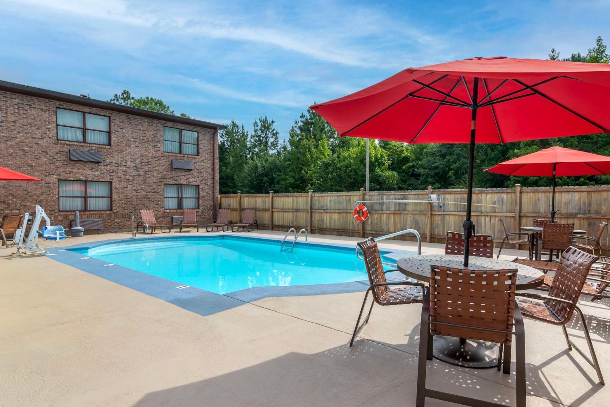 Best Western Auburn/Opelika Inn Dış mekan fotoğraf