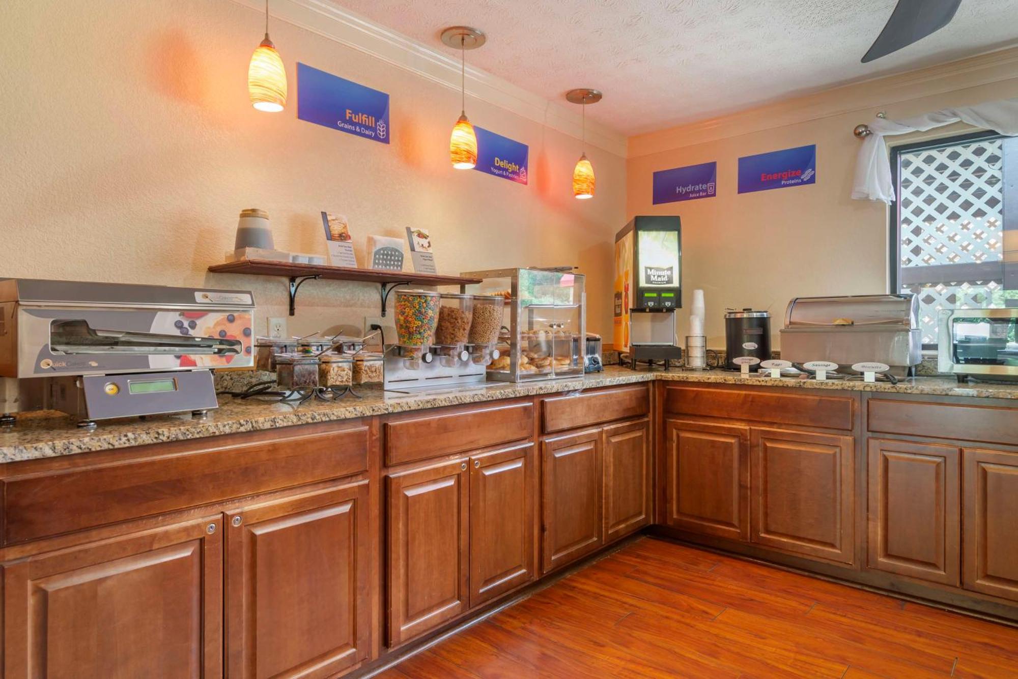 Best Western Auburn/Opelika Inn Dış mekan fotoğraf