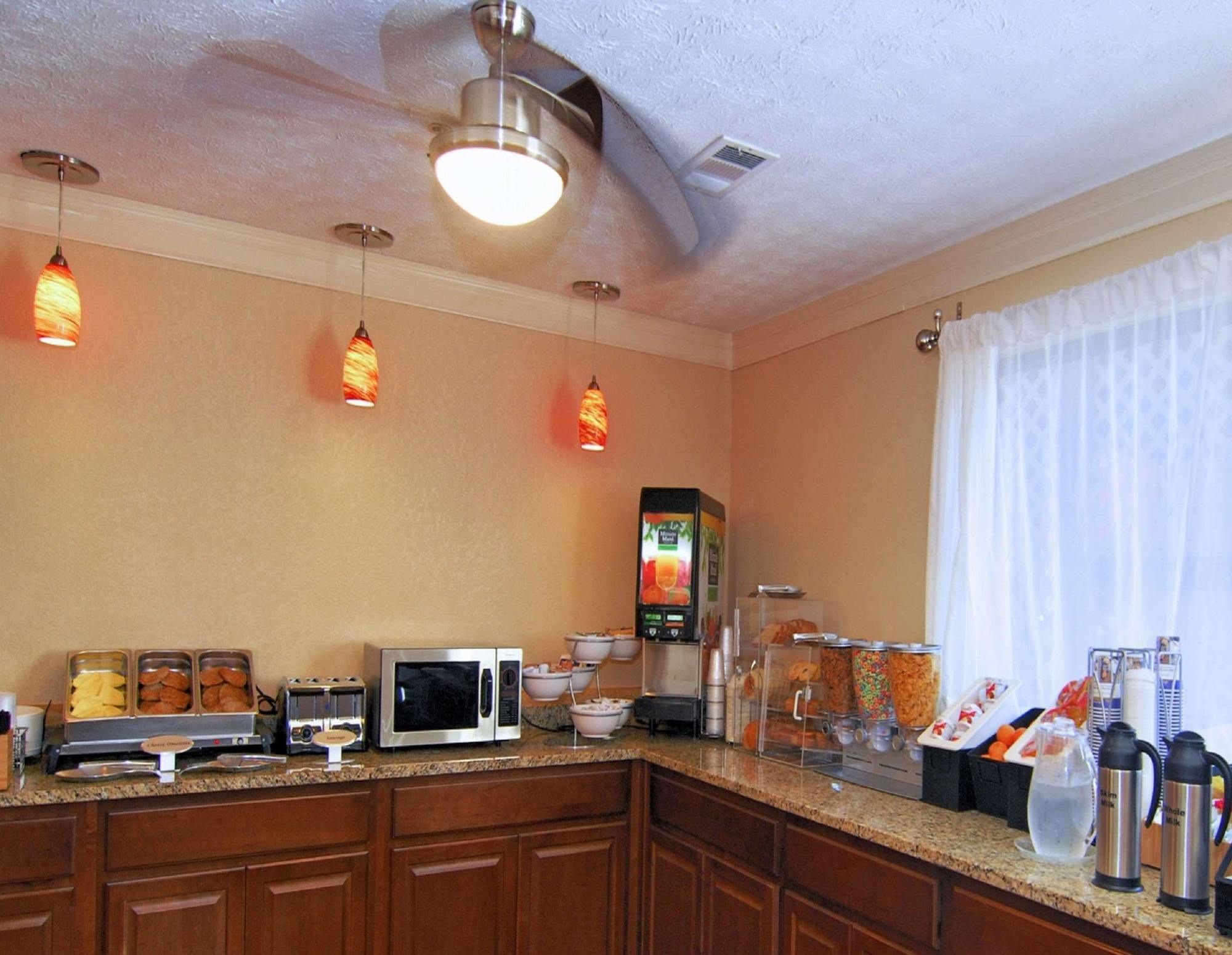 Best Western Auburn/Opelika Inn Dış mekan fotoğraf